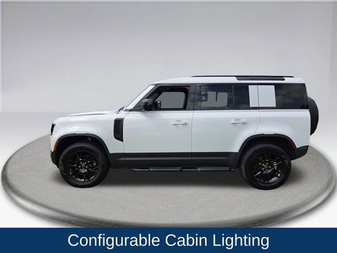Used 2025 Land Rover Defender 110 S image 17