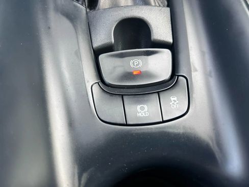 Used 2021 Toyota C-HR LE image 24