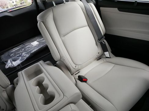 Certified 2026 Honda Odyssey EX-L image 14