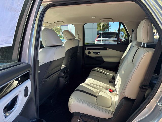 New 2026 Honda Pilot EX-L image 8