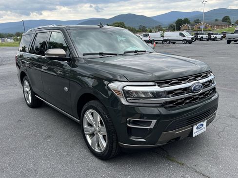 Used 2022 Ford Expedition King Ranch AWD/4WD image 6