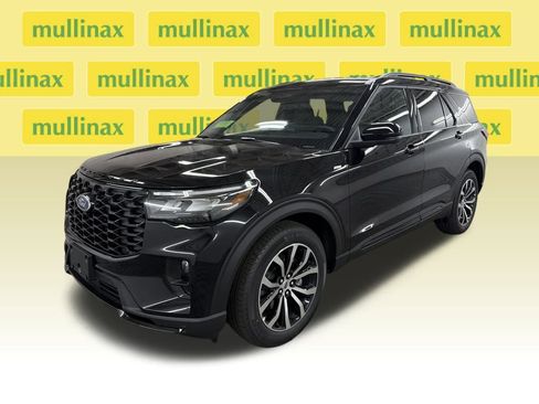 New 2026 Ford Explorer ST-Line image 13