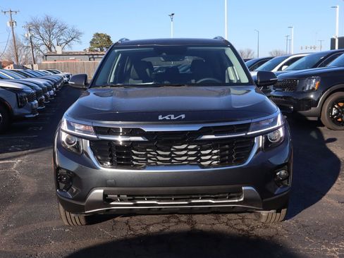 New 2026 Kia Seltos S image 2