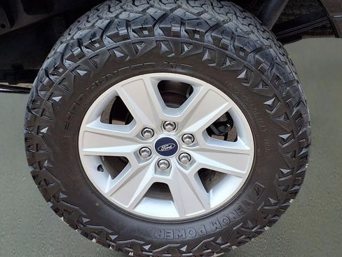 Used 2016 Ford F150 XLT image 25