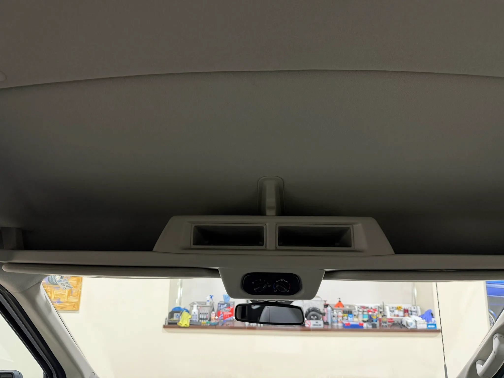 Used 2018 Ford Transit 150 XL RWD image 49