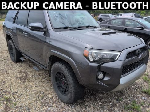 Used 2019 Toyota 4Runner TRD Off-Road Premium AWD/4WD image 2