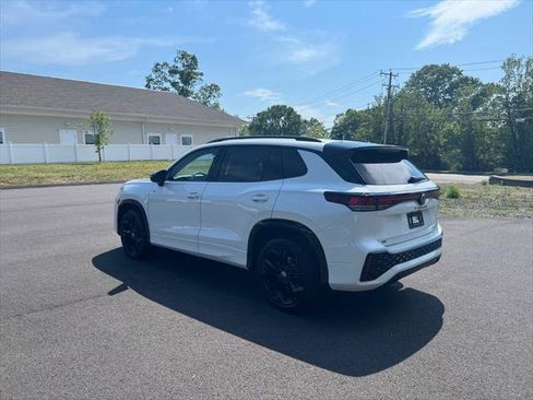 New 2026 Volkswagen Tiguan SE R-Line AWD/4WD image 3