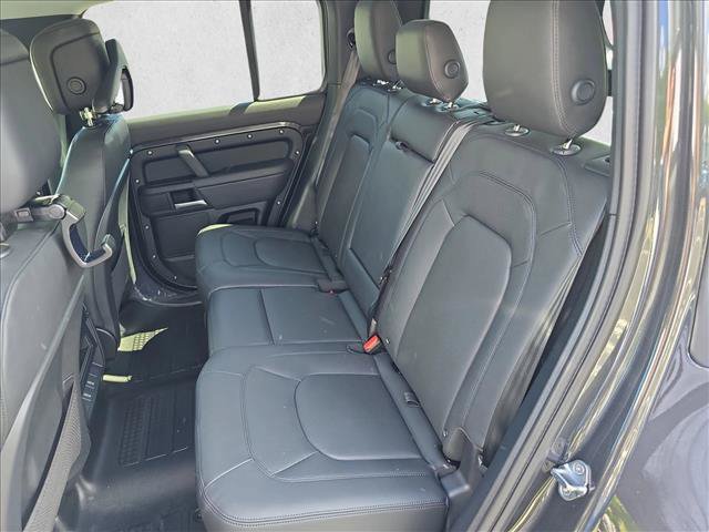 New 2026 Land Rover Defender 110 X-Dynamic SE AWD/4WD image 14
