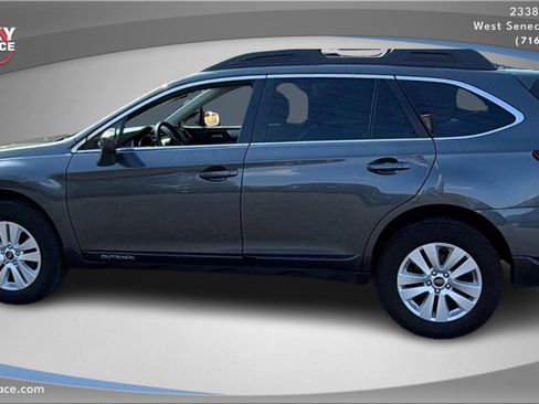 Used 2018 Subaru Outback 2.5i Premium image 8