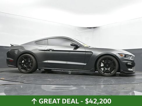 Used 2017 Ford Mustang Shelby GT350 image 50