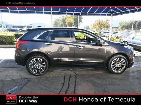 Used 2017 Cadillac XT5 Premium Luxury image 5