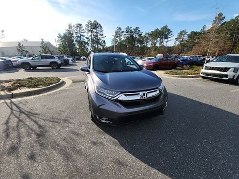 Used 2017 Honda CR-V Touring image 2