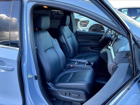 Used 2024 Honda Odyssey Sport image 13
