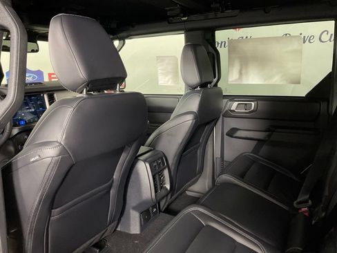 New 2026 Ford Bronco Outer Banks AWD/4WD image 15
