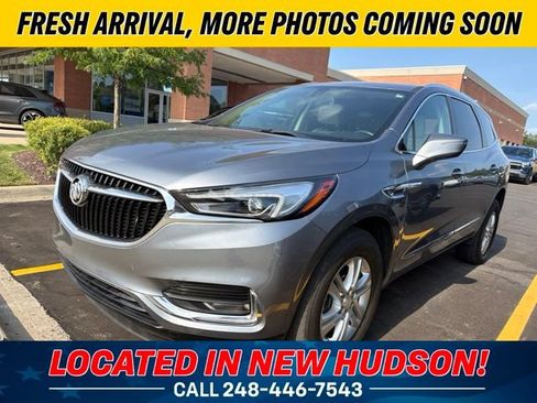 Used 2021 Buick Enclave Essence w/ Sound and Sites Package FWD image 1