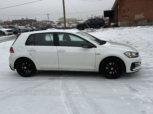 Used 2019 Volkswagen GTI Rabbit Edition image 9