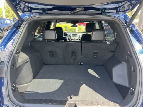 Used 2022 Chevrolet Equinox RS FWD image 33