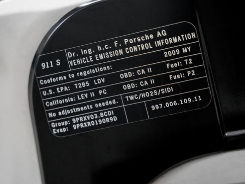 Used 2009 Porsche 911 Carrera S RWD image 41