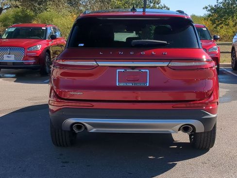 New 2026 Lincoln Corsair Reserve image 4