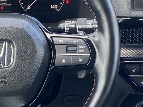 Used 2025 Honda CR-V Sport Touring image 18