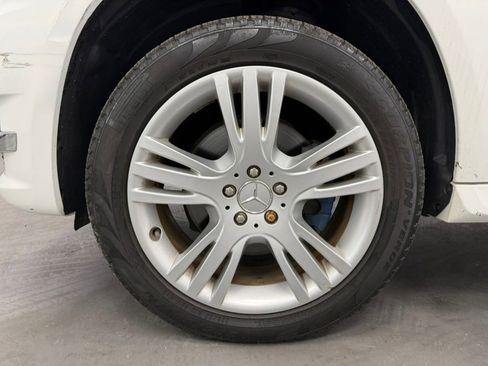 Used 2015 Mercedes-Benz GLK 350 4MATIC image 64