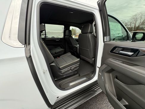New 2026 Chevrolet Suburban Premier w/ Sun And Tow Package image 37