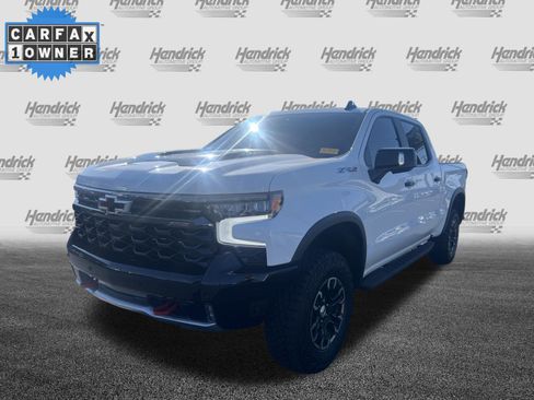 Used 2026 Chevrolet Silverado 1500 ZR2 AWD/4WD image 5