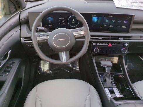 New 2026 Hyundai Santa Cruz SEL FWD image 16