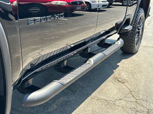 Used 2025 Chevrolet Silverado 2500 LTZ w/ LTZ Plus Package AWD/4WD image 15