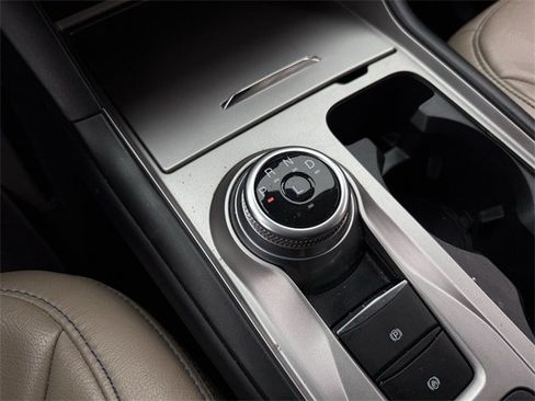 Used 2021 Ford Explorer 2WD w/ Class III Trailer Tow Package image 18