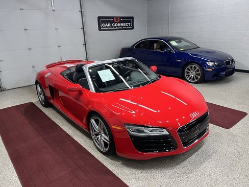 Used 2014 Audi R8 V8 image 11