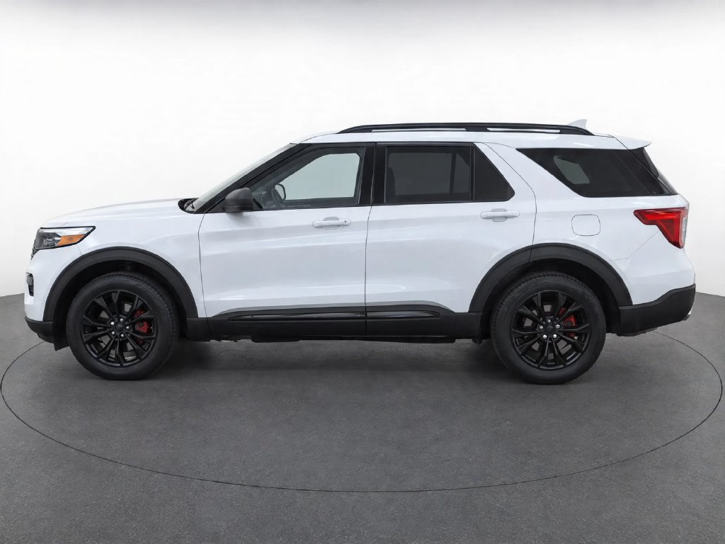 Used 2020 Ford Explorer XLT AWD/4WD image 5