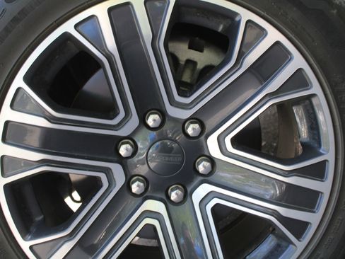 Used 2022 Jeep Wagoneer Series III w/ Rear Seat Video Group 1 image 19