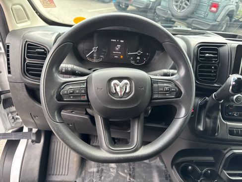 Used 2023 RAM ProMaster 2500 FWD image 16