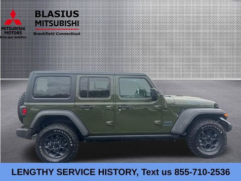 Used 2023 Jeep Wrangler Unlimited w/ Cold Weather Group AWD/4WD image 4