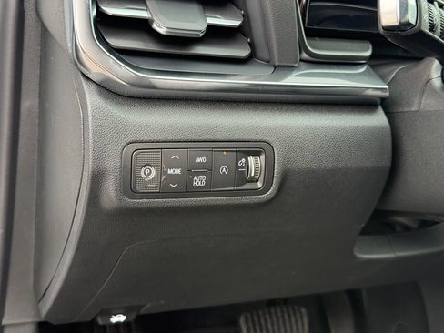 New 2027 GMC Terrain Elevation w/ Elevation Premium Package AWD/4WD image 15