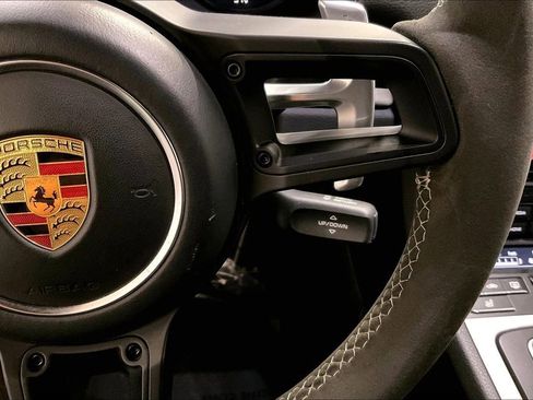 Used 2022 Porsche 718 Cayman GT4 image 24