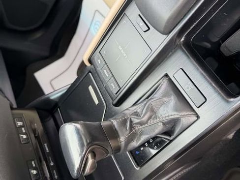 Used 2020 Lexus ES 350 w/ Premium Package image 22