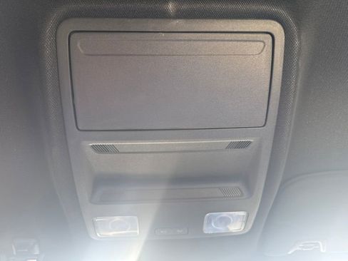 Used 2024 Ford Mustang GT Premium image 23