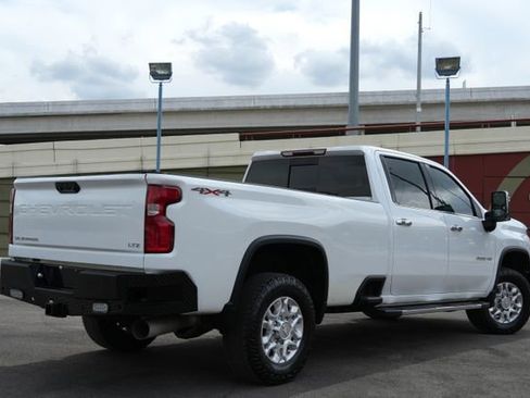 Used 2020 Chevrolet Silverado 3500 LTZ w/ LTZ Convenience Package AWD/4WD image 21