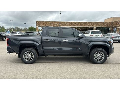 New 2026 Toyota Tacoma Limited AWD/4WD image 10