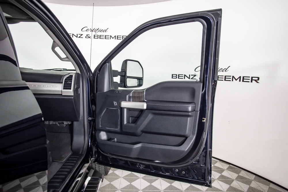 Used 2021 Ford F250 Lariat w/ Lariat Ultimate Package AWD/4WD image 19