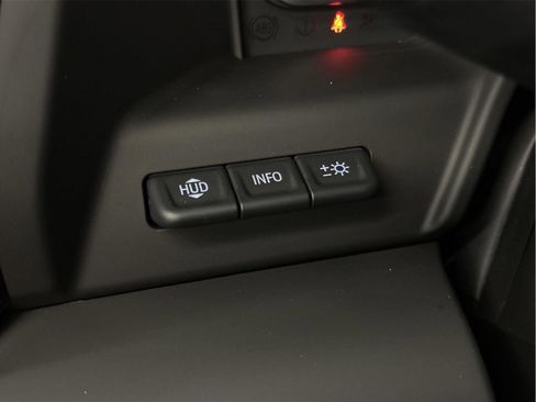 Certified 2023 GMC Sierra 1500 AT4 w/ Technology Package image 39