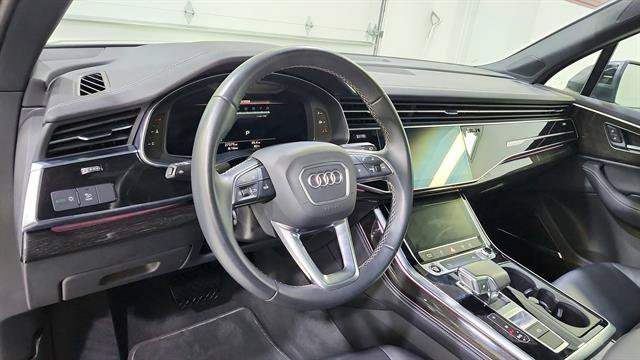 Used 2025 Audi Q7 3.0T Premium Plus AWD/4WD image 19
