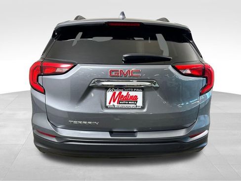 Used 2020 GMC Terrain SLE w/ Driver Convenience Package FWD image 6