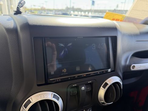 Used 2012 Jeep Wrangler Sahara w/ Mopar Chrome Edition Group image 40