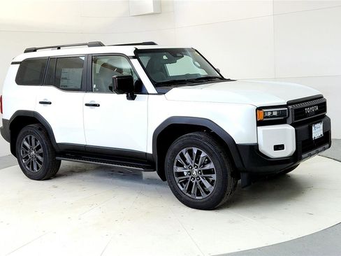 Used 2026 Toyota Land Cruiser w/ Premium Package image 7