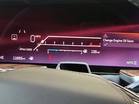 Certified 2025 Cadillac Escalade Sport Platinum w/ LPO, ONYX Package AWD/4WD image 23