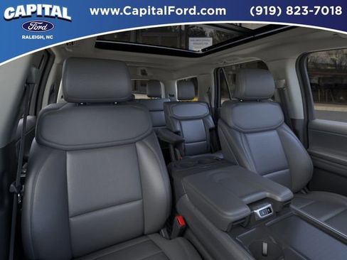 New 2026 Ford Expedition Active AWD/4WD image 10