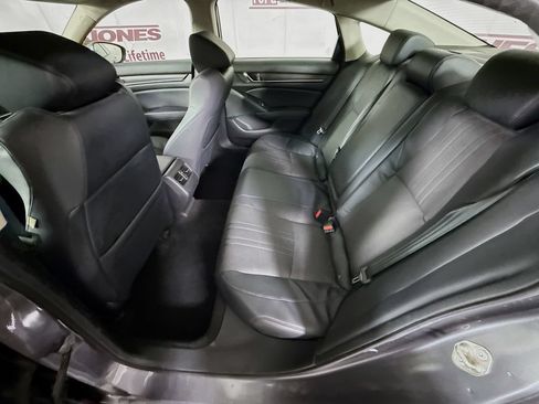Used 2018 Honda Accord EX-L image 26